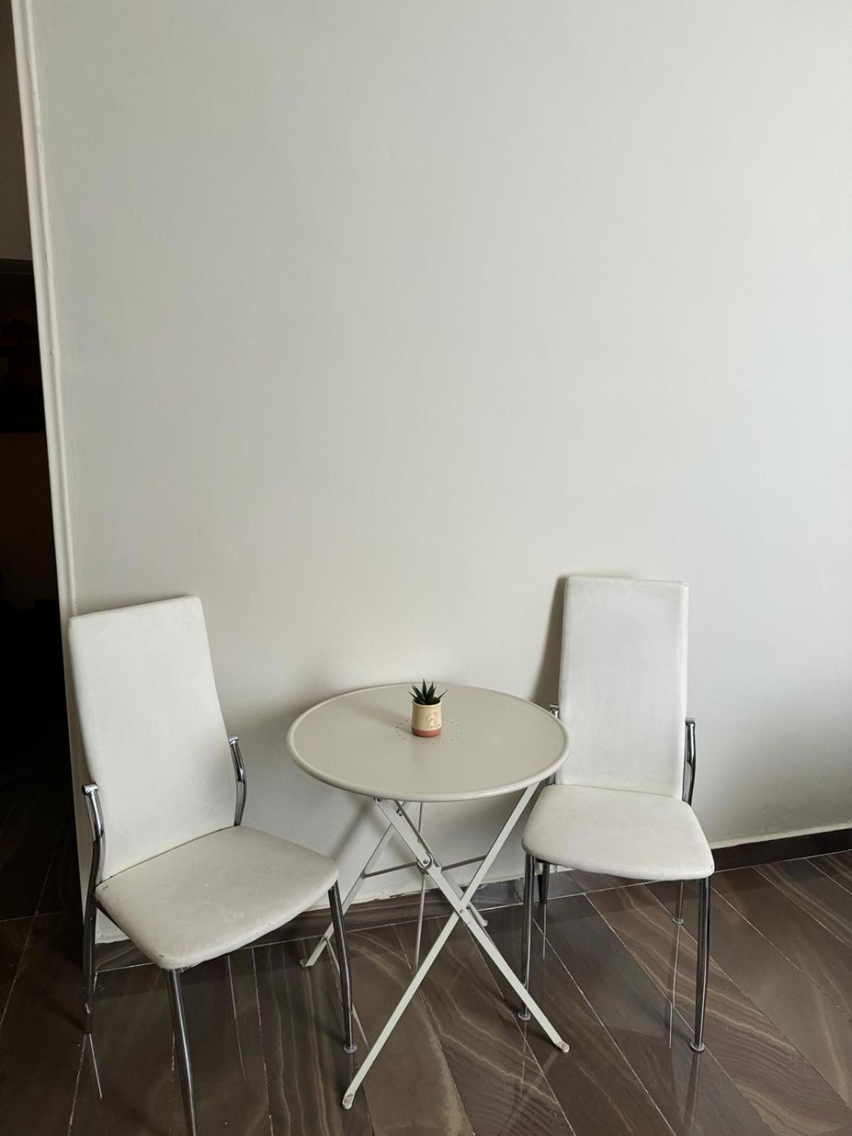 Room Station Giulia Napoli Bagian luar foto